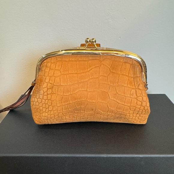 ❤️ Vince Camuto Leather Belt Bag - Picture 3 of 13